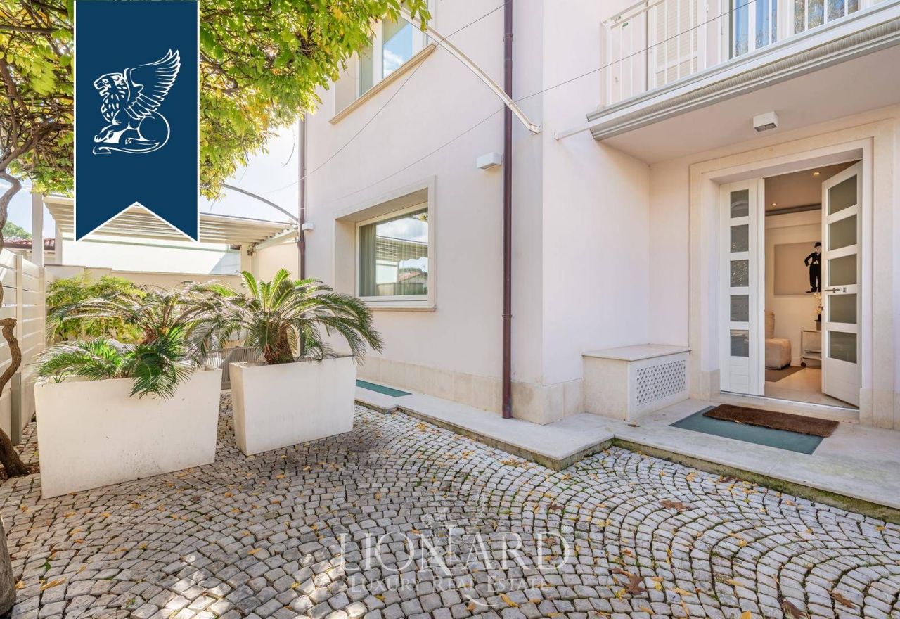 Villa en Forte dei Marmi, Italia, 240 m² - imagen 3