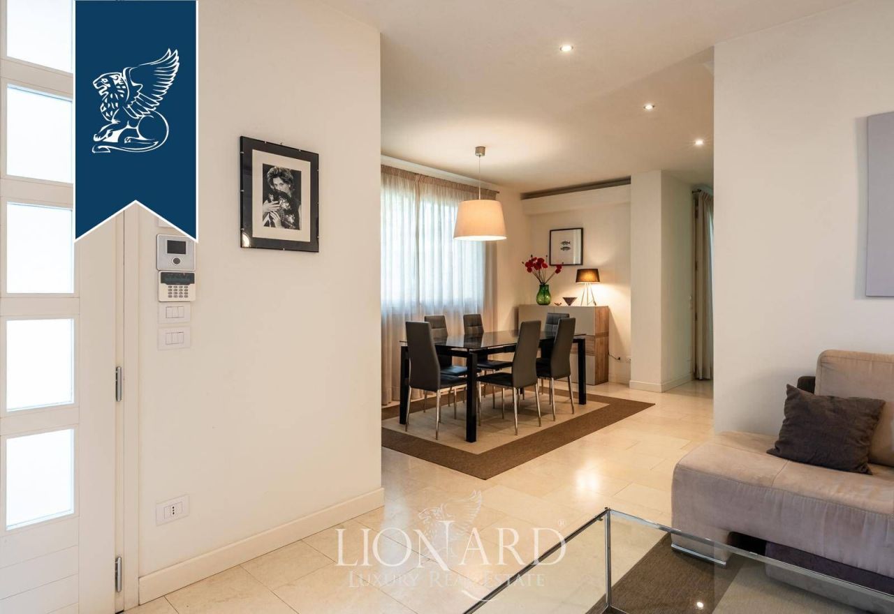 Villa en Forte dei Marmi, Italia, 240 m² - imagen 5