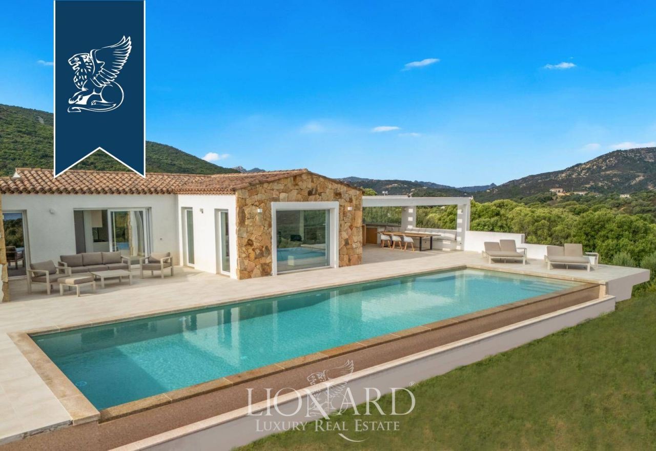 Villa in Olbia, Italien, 300 m² - Foto 6