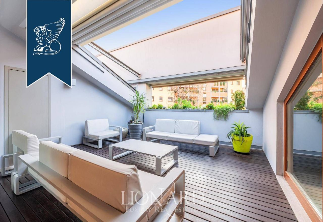 Apartment in Milan, Italy, 500 m² - picture 7