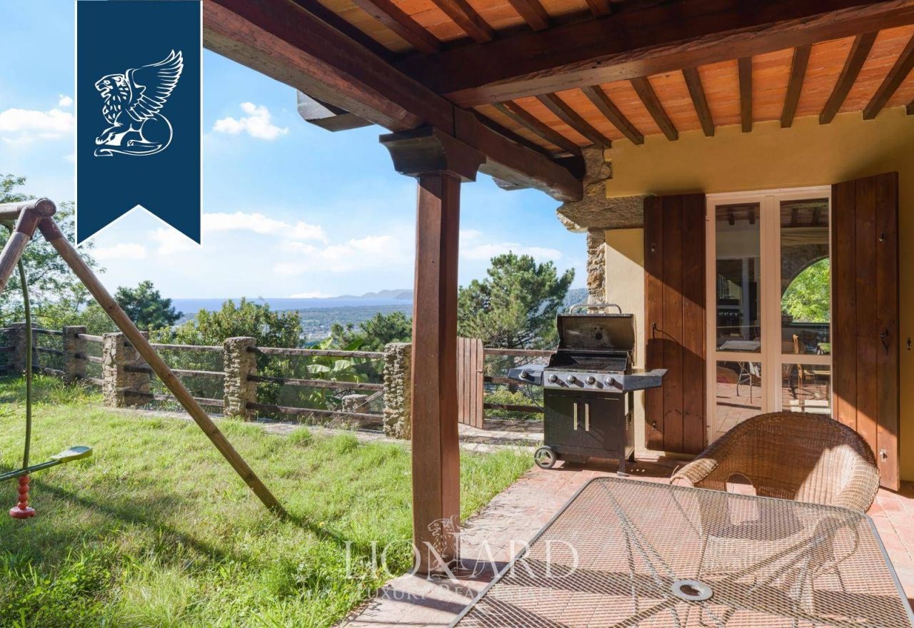 Villa in Pietrasanta, Italy, 500 m² - picture 11