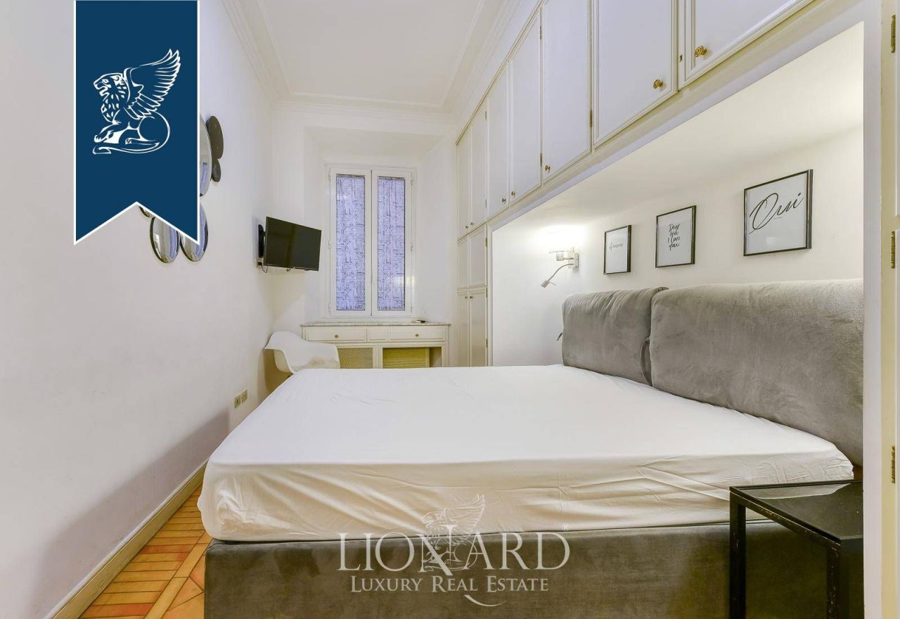 Apartment in Rome, Italy, 170 m² - picture 11