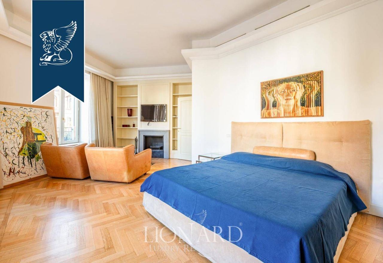 Apartment in Milan, Italy, 500 m² - picture 17