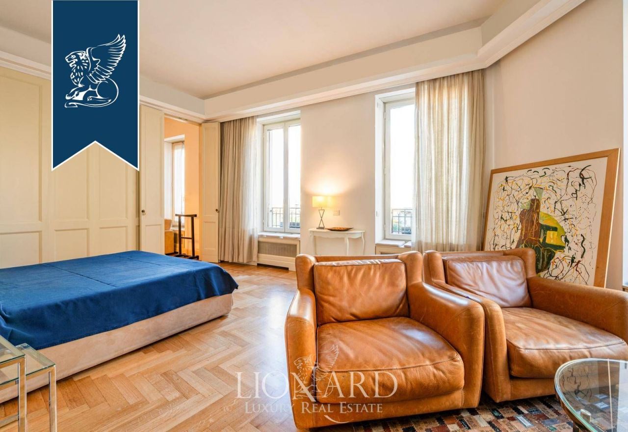 Apartment in Milan, Italy, 500 m² - picture 18