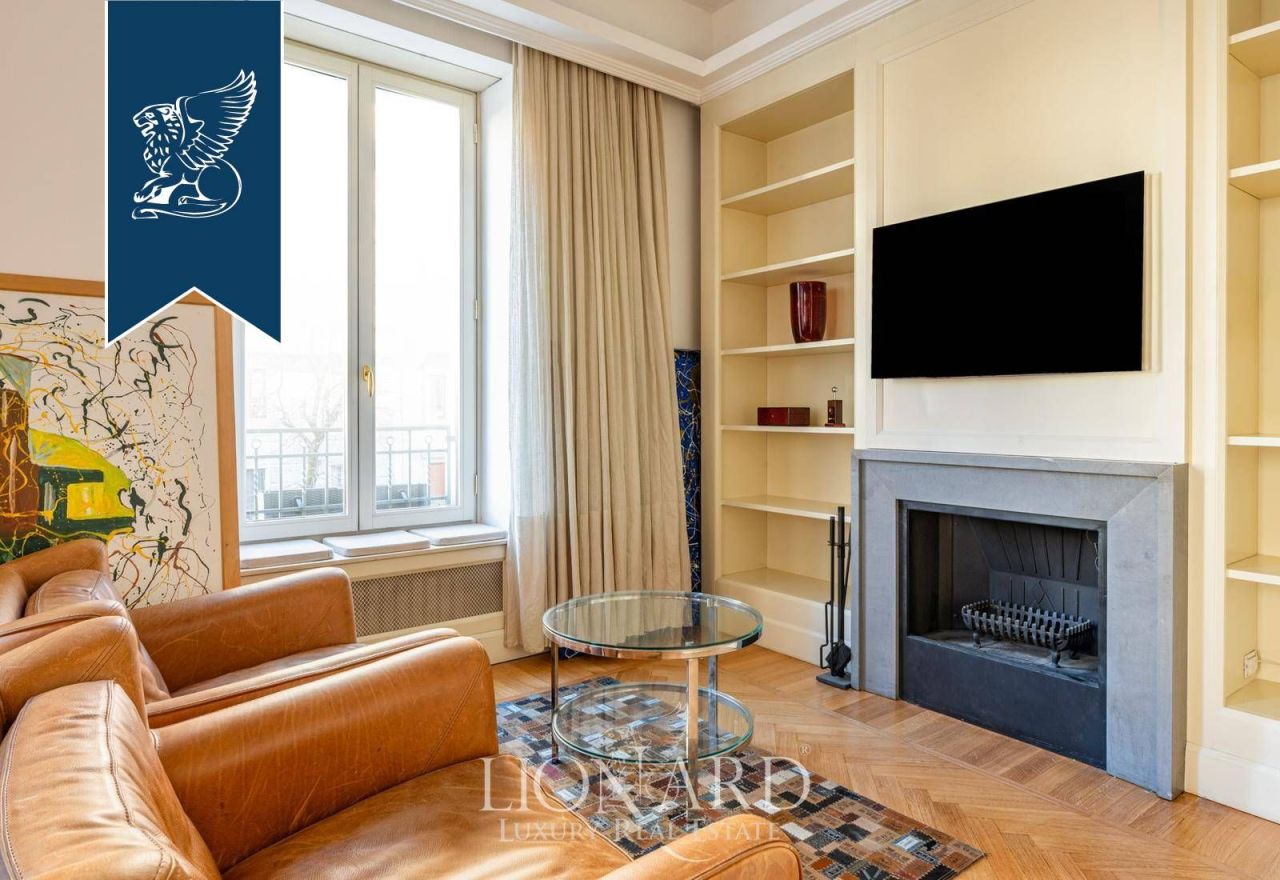 Apartment in Milan, Italy, 500 m² - picture 19