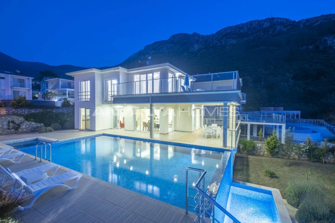 Villa in Fethiye, Turkey, 225 m² - picture 9