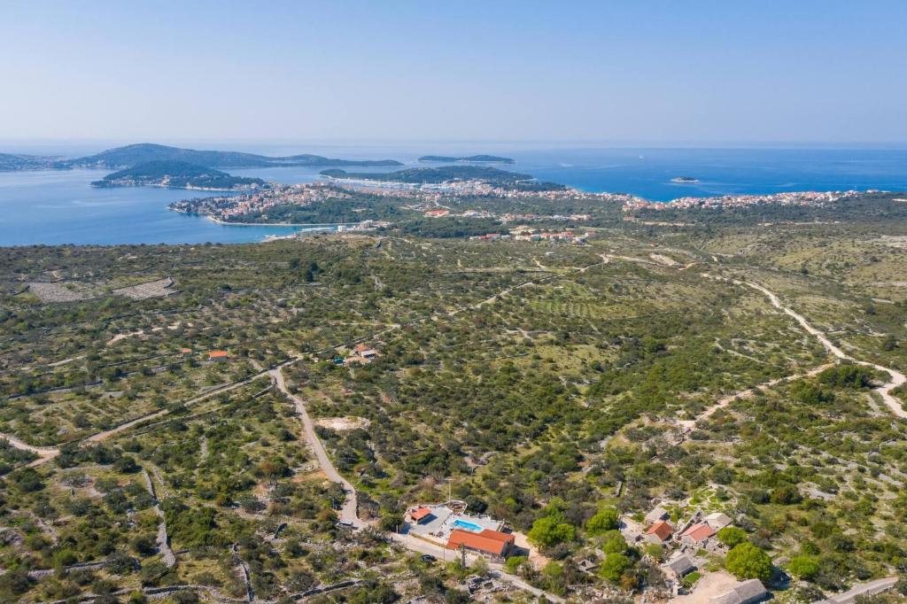 Villa in Rogoznica, Croatia, 150 m² - picture 9