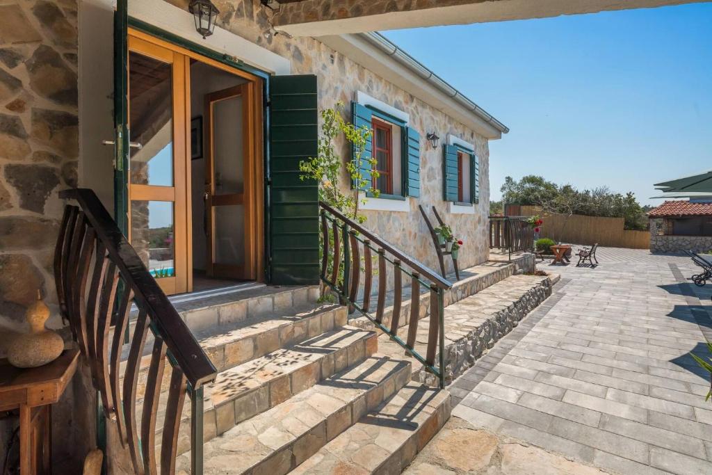 Villa in Rogoznica, Croatia, 150 m² - picture 14