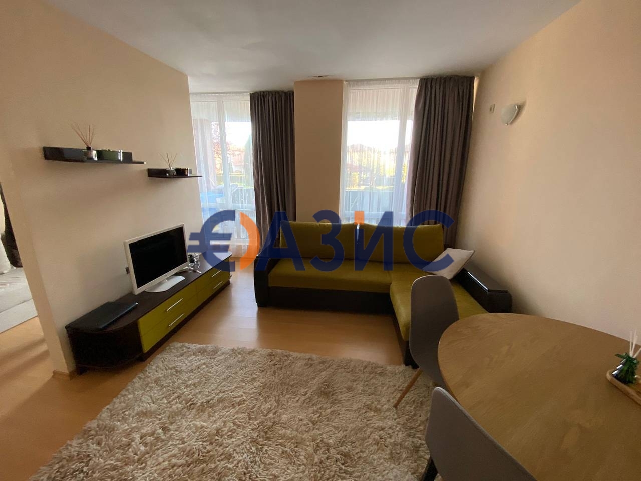 Apartment in Aheloy, Bulgaria, 58 m² - picture 1