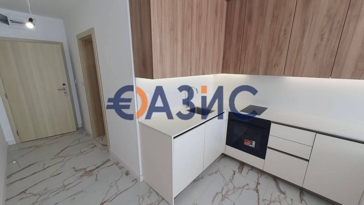 Apartment in Aheloy, Bulgaria, 81.4 m² - picture 5