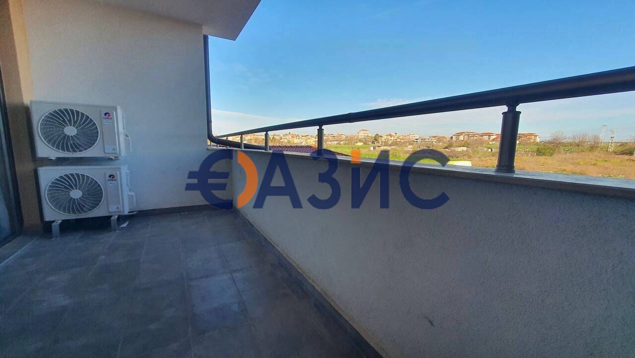 Apartment in Aheloy, Bulgaria, 85.9 m² - picture 11