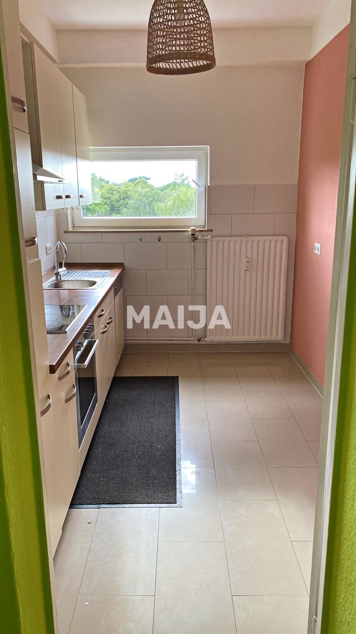 Apartment in Berlin, Germany, 62 m² - picture 9