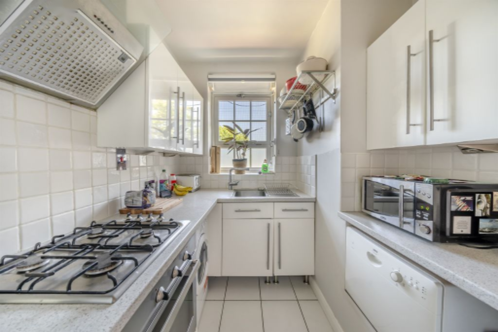 Wohnung in London, Großbritannien, 40 m² - Foto 1