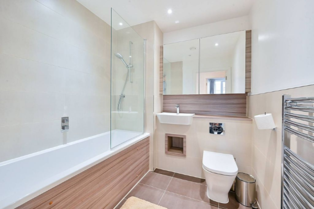 Flat in London, United Kingdom, 55 m² - picture 3