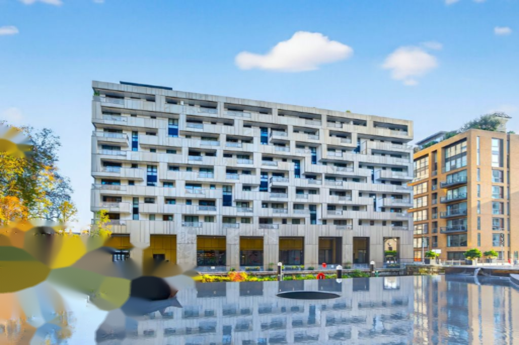 Flat in London, United Kingdom, 81 m² - picture 5