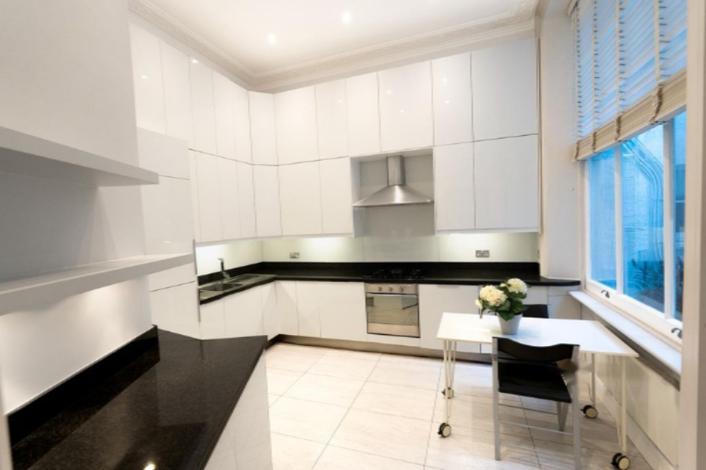 Appartement à Londres, Royaume-Uni, 90 m² - image 7