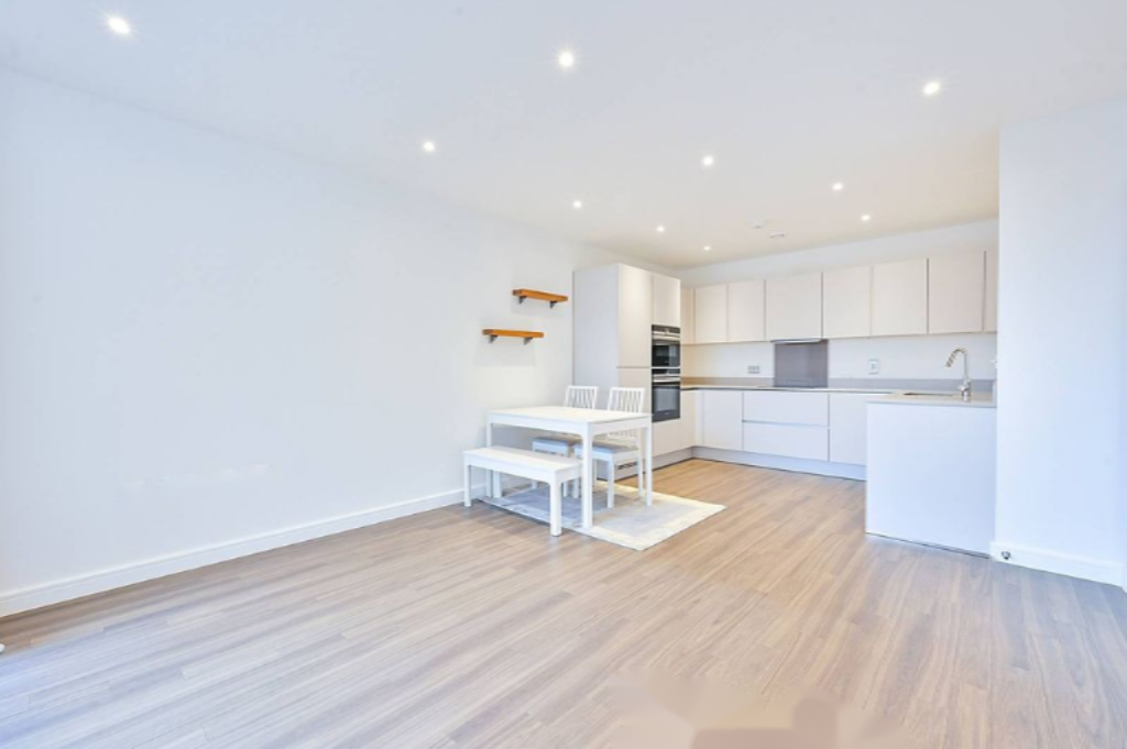 Flat in London, United Kingdom, 55 m² - picture 7