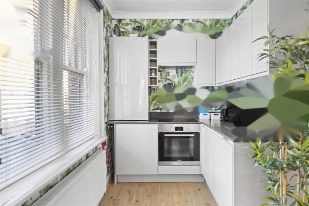 Flat in London, United Kingdom, 42 m² - picture 9