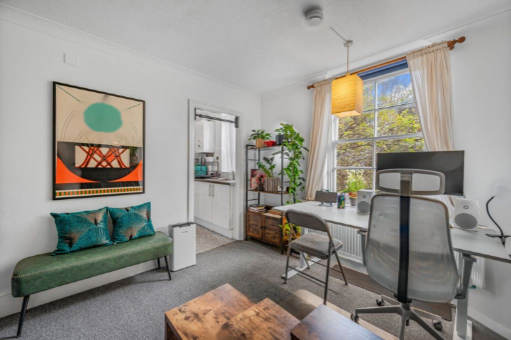 Flat in London, United Kingdom, 35 m² - picture 10