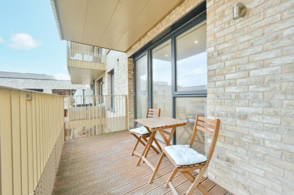 Flat in London, United Kingdom, 55 m² - picture 12