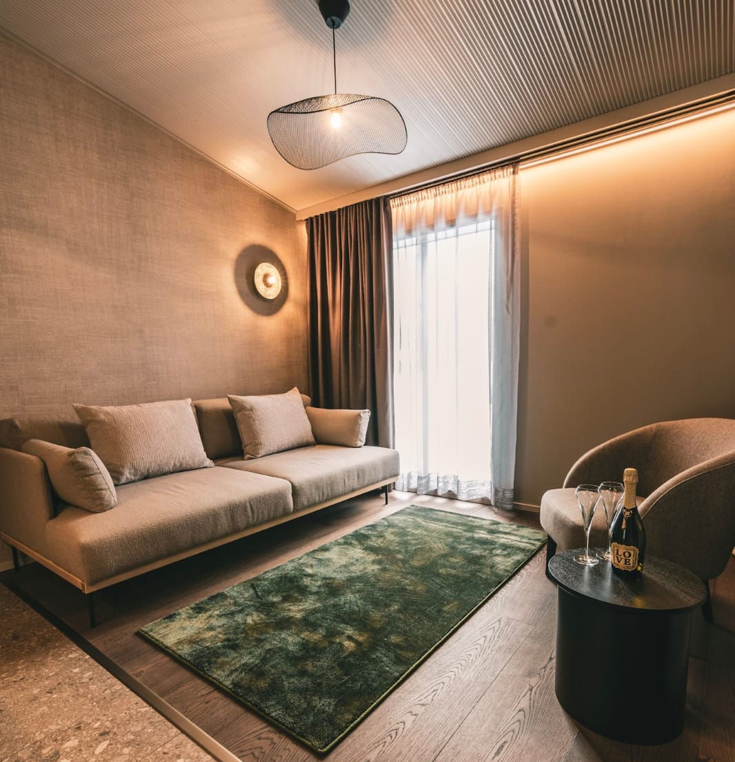 Hotel, albergo a Ivalo, Finlandia, 625 m² - foto 1