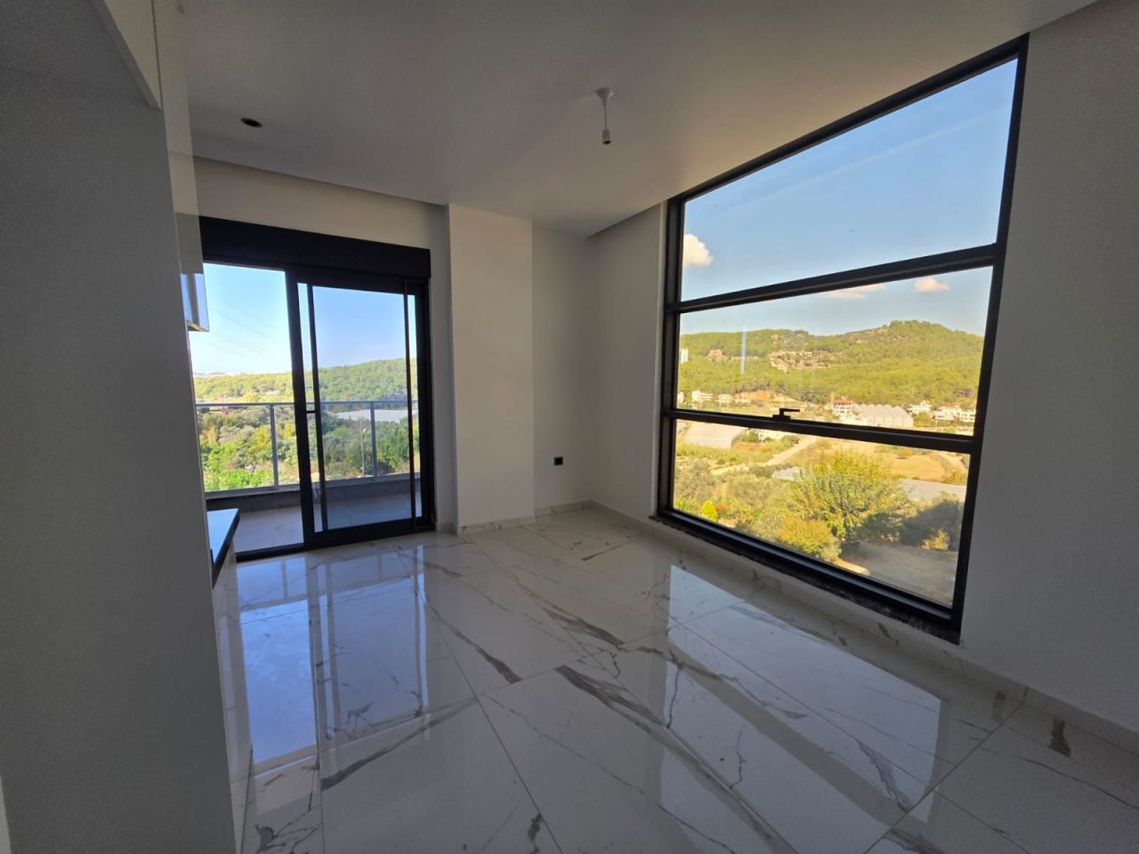 Flat in Avsallar, Turkey, 50 m² - picture 1