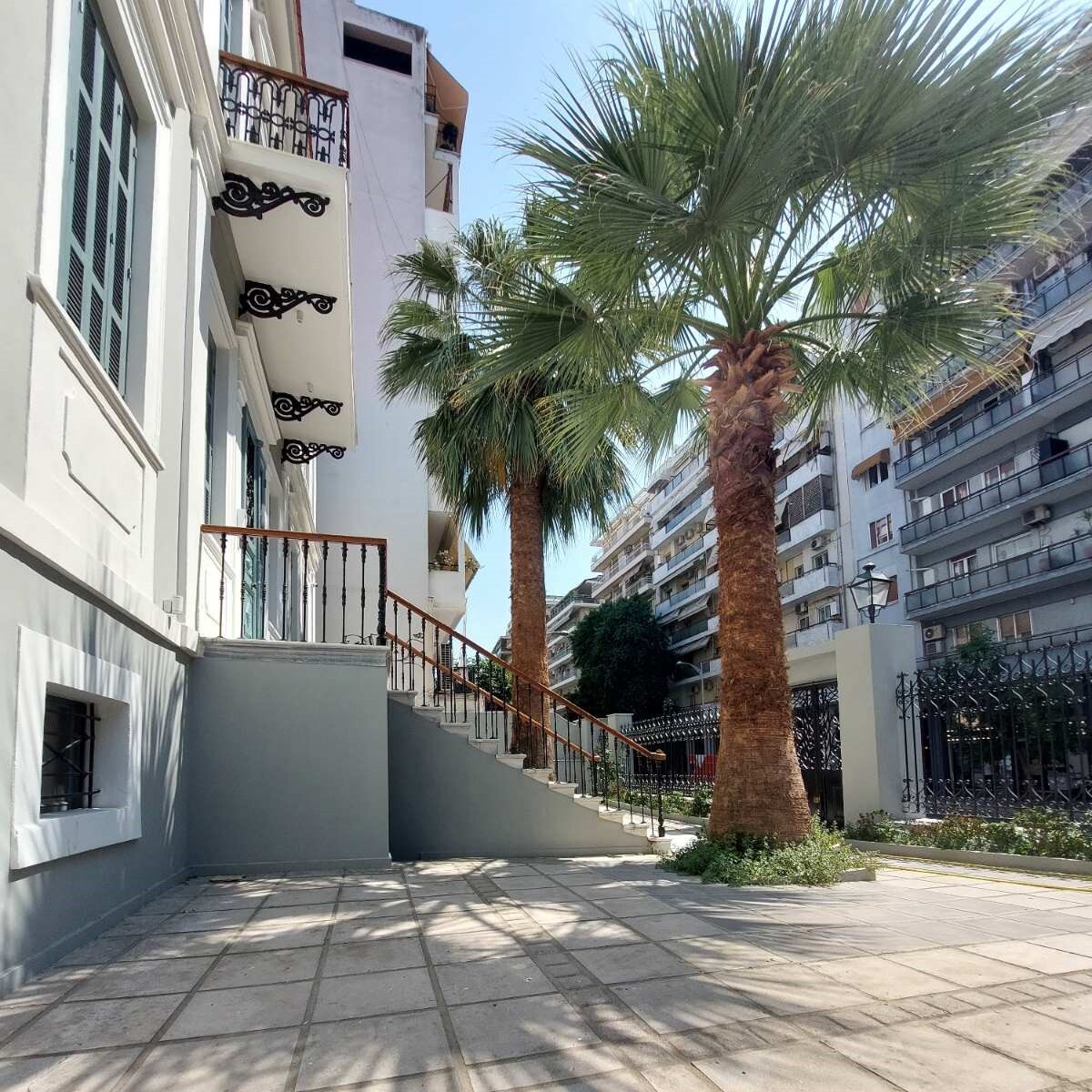 Commercial property in Thessaloniki, Greece, 680 m² - picture 4