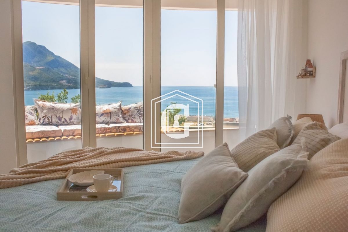 Apartment in Becici, Montenegro, 73 m² - picture 3