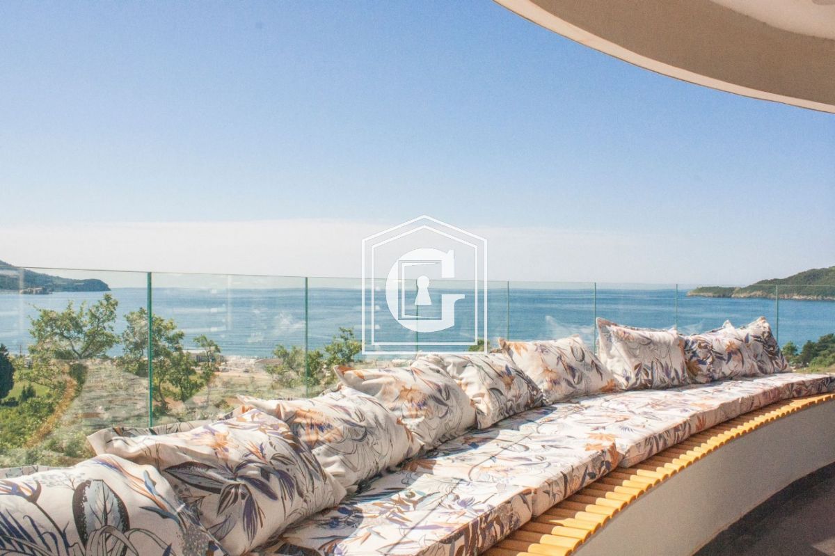 Apartment in Becici, Montenegro, 73 m² - picture 4