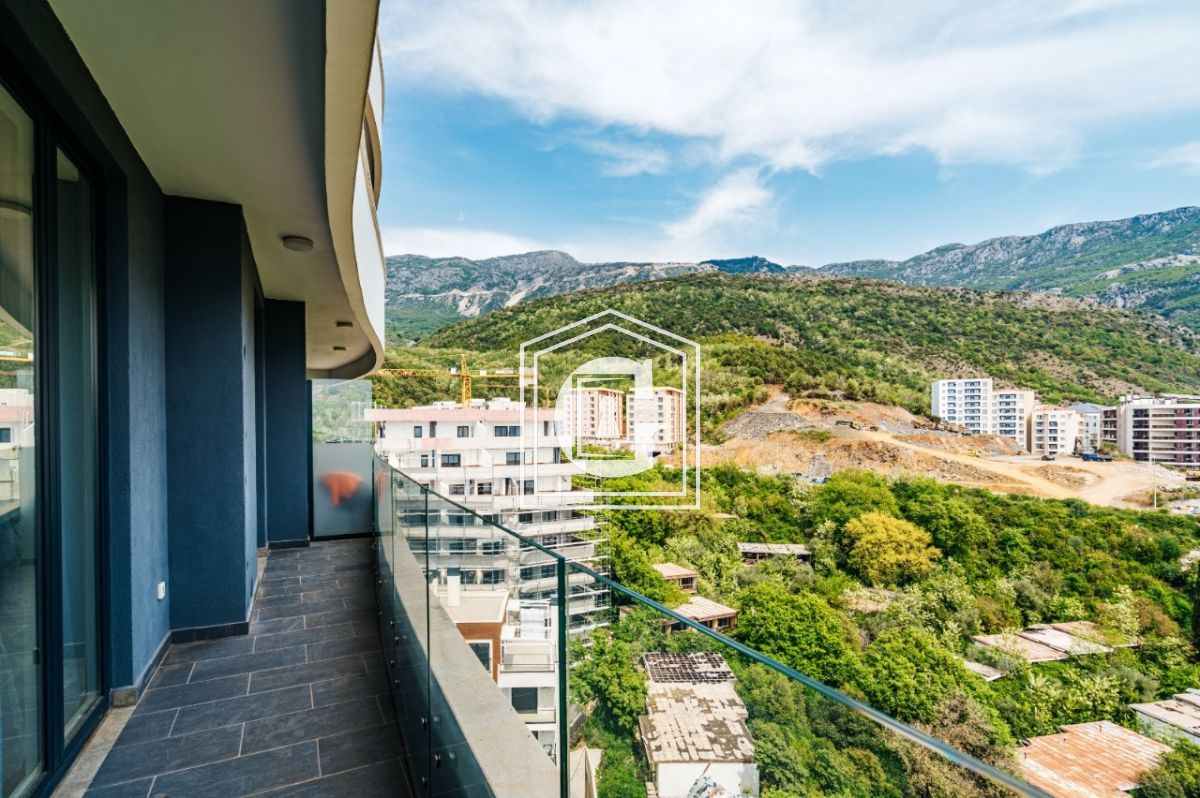 Apartment in Becici, Montenegro, 65 m² - picture 4