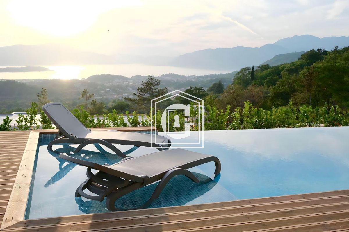 Villa en Kavač, Montenegro, 180 m² - imagen 5