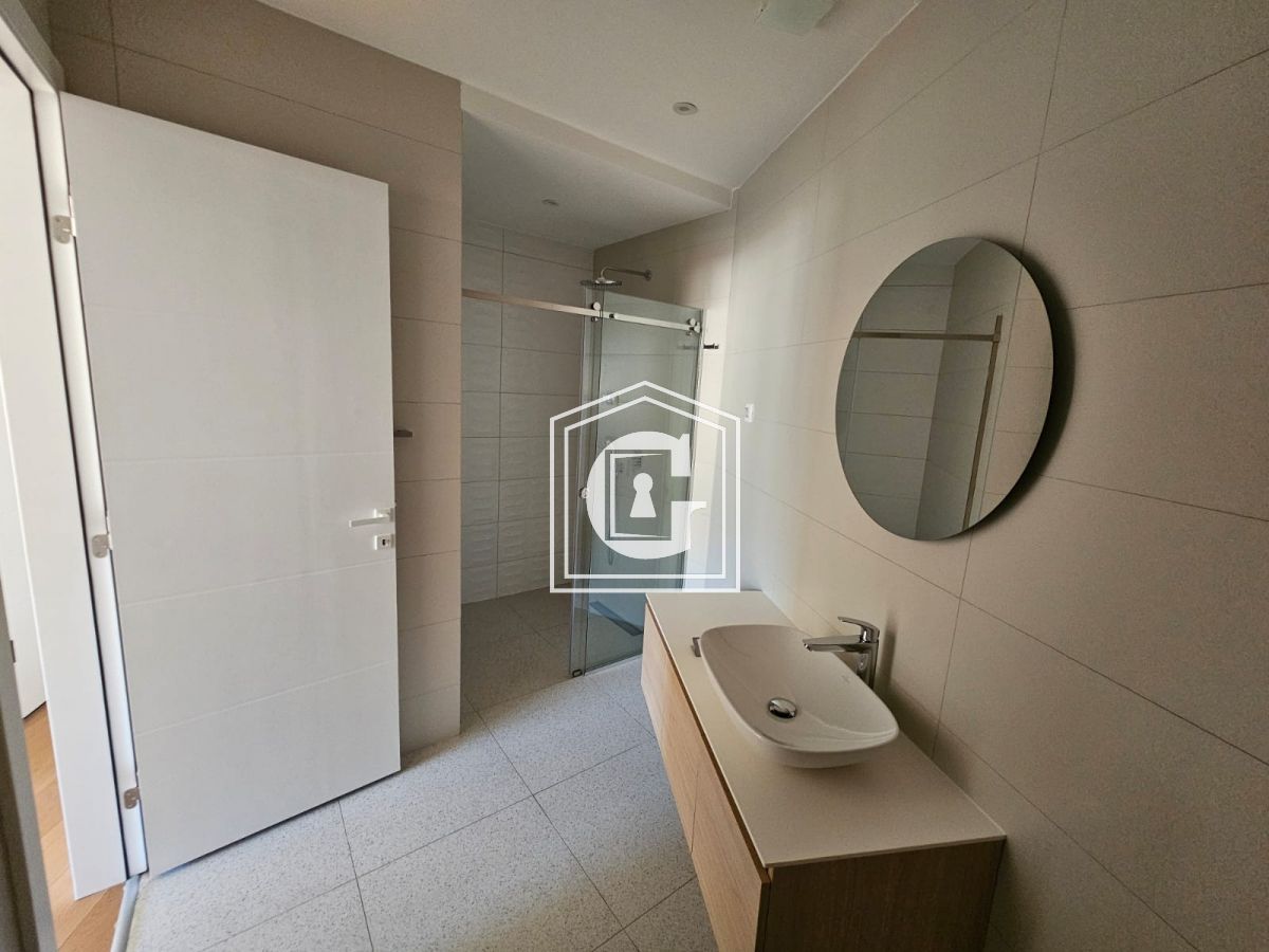 Apartment in Becici, Montenegro, 66 m² - picture 8