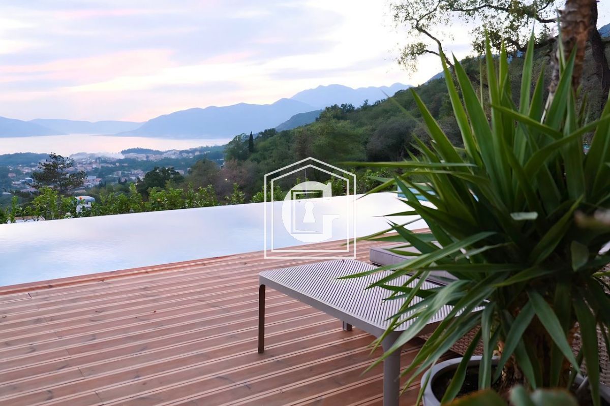 Villa en Kavač, Montenegro, 180 m² - imagen 8