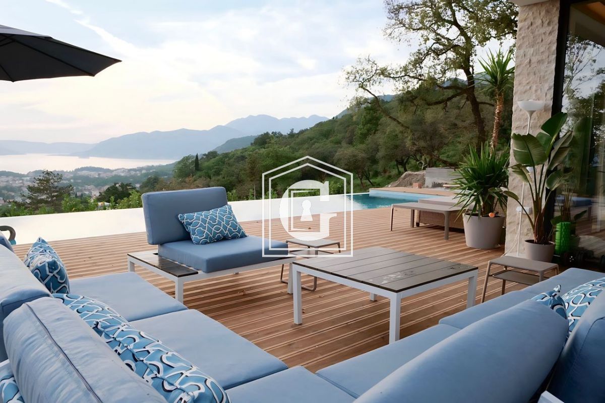 Villa en Kavač, Montenegro, 180 m² - imagen 10