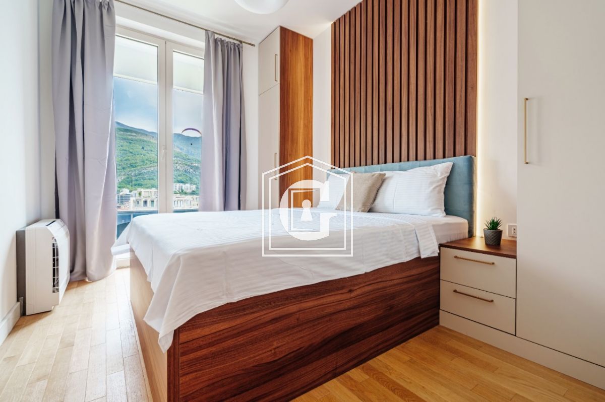 Apartment in Becici, Montenegro, 65 m² - picture 12