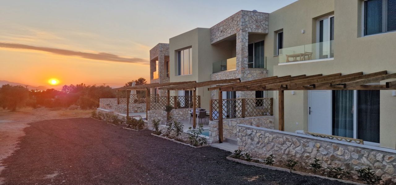 Commercial apartment building on Thasos, Greece, 360 m² - picture 13