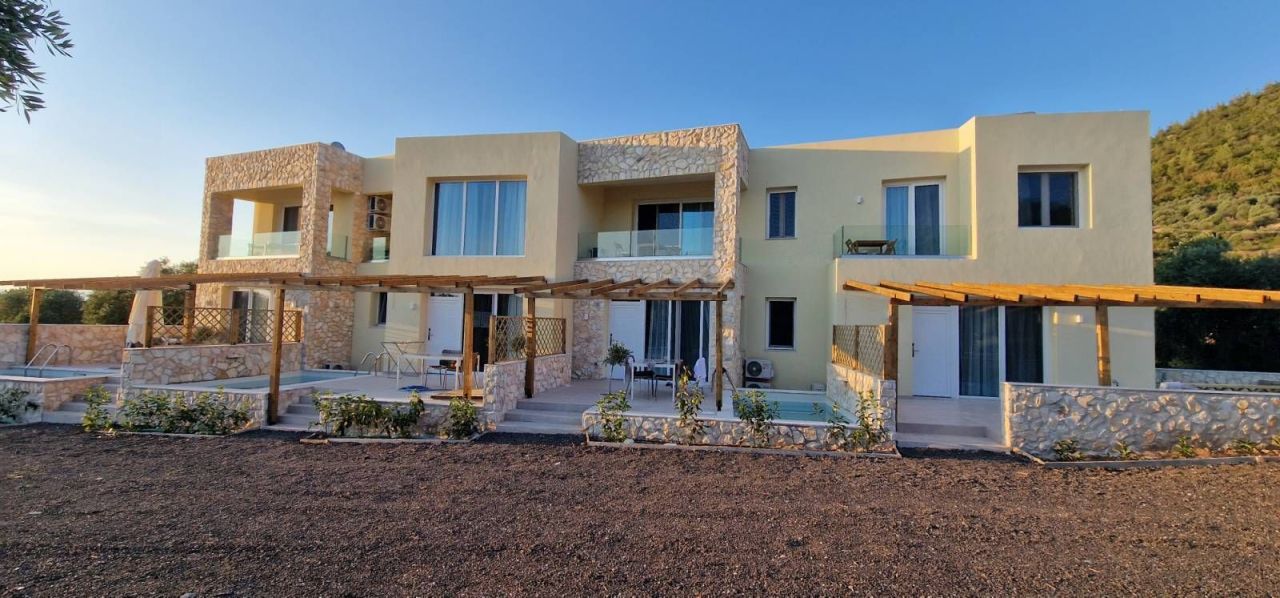 Commercial apartment building on Thasos, Greece, 360 m² - picture 3