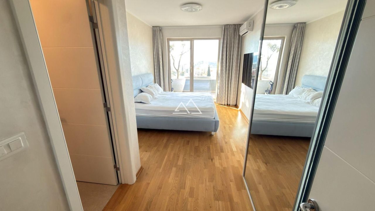 Apartment in Becici, Montenegro, 104 m² - picture 13