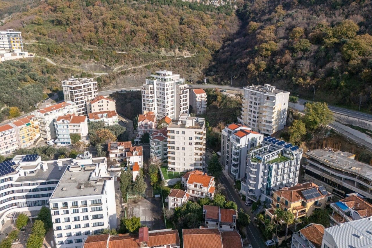 Apartment in Rafailovici, Montenegro, 212 m² - Foto 3