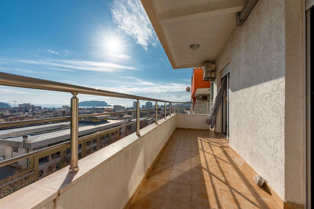 Apartamento en Budva, Montenegro, 78 m² - imagen 10