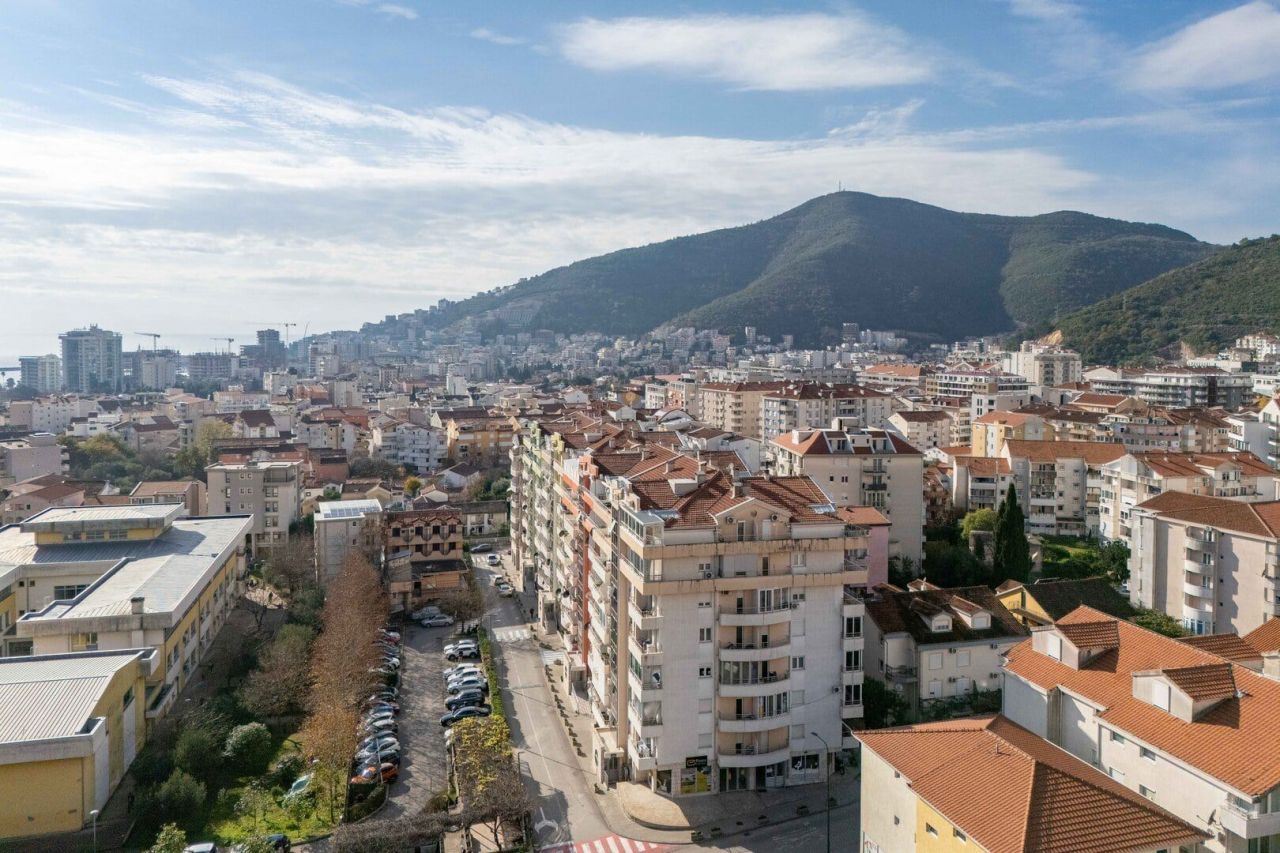 Apartamento en Budva, Montenegro, 78 m² - imagen 11