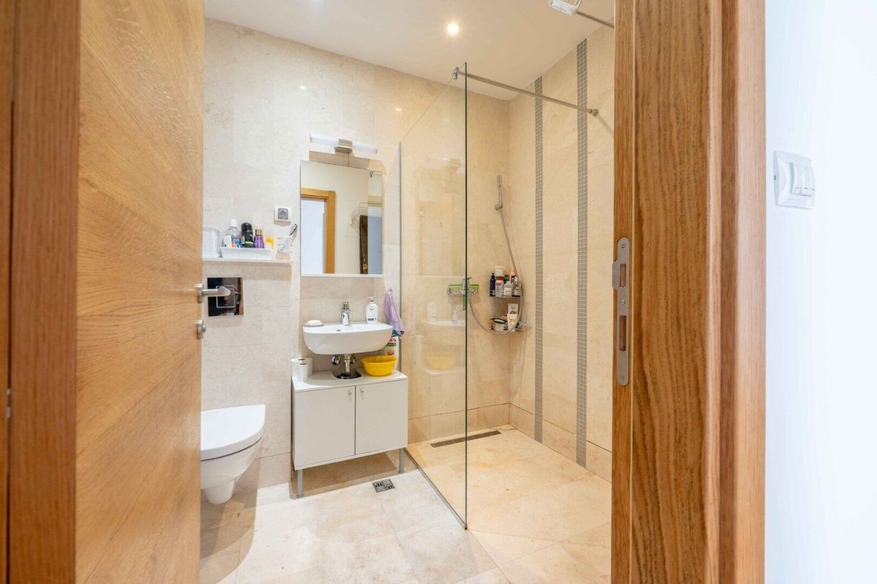 Apartment in Rafailovici, Montenegro, 212 m² - Foto 12