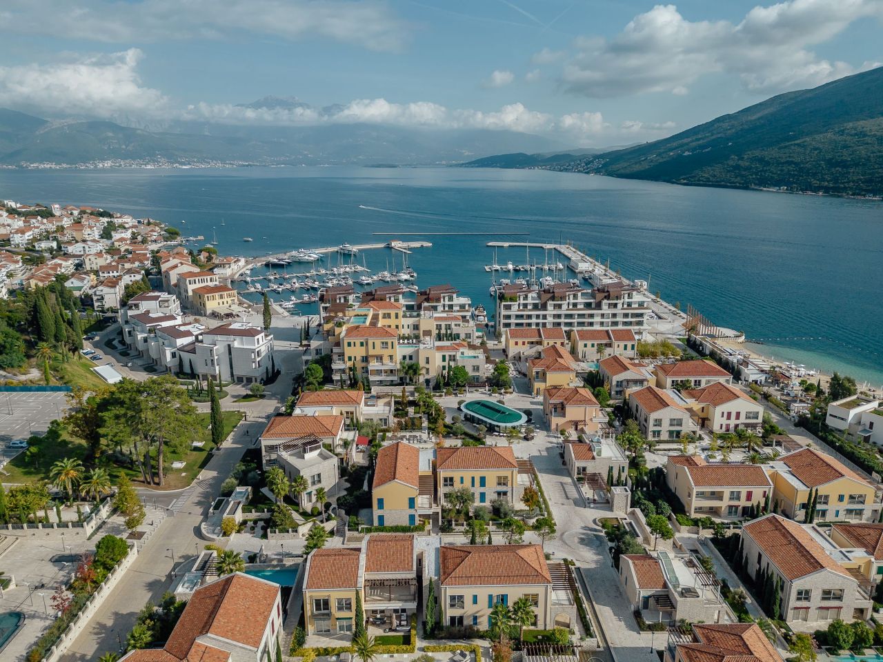 Appartamenti a Herceg-Novi, Montenegro, 166 m² - foto 3
