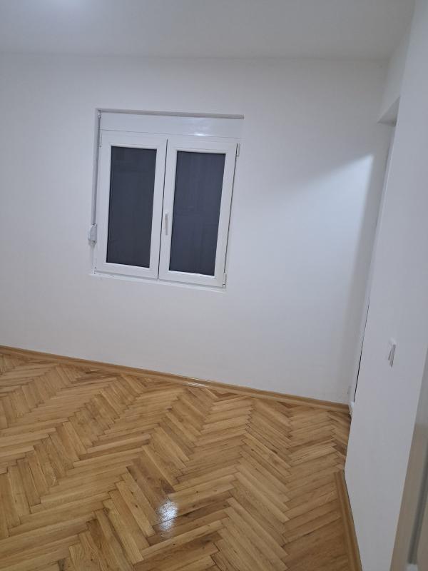 Flat in Bar, Montenegro, 60 m² - picture 4