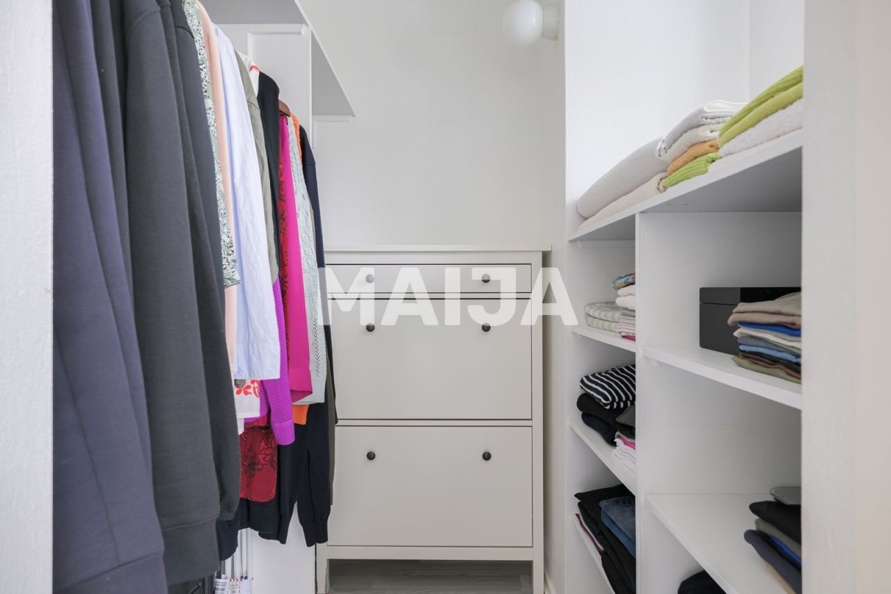 Apartment in Helsinki, Finland, 55.9 m² - picture 13