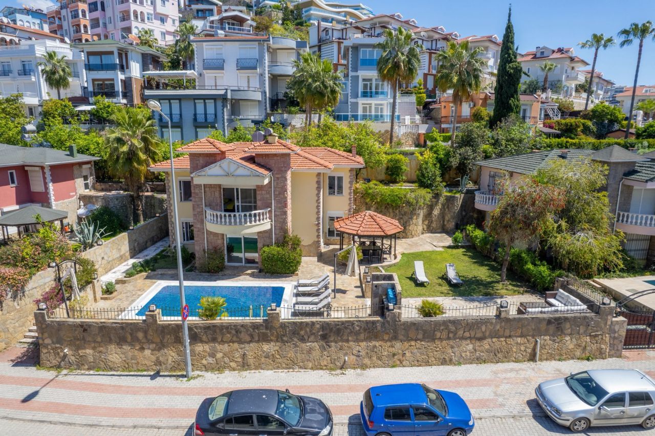 Villa a Alanya, Turchia, 265 m² - foto 1