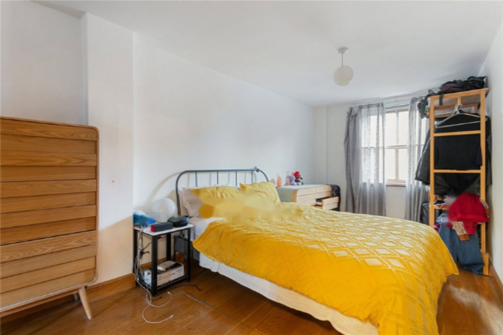 Flat in London, United Kingdom, 44 m² - picture 1