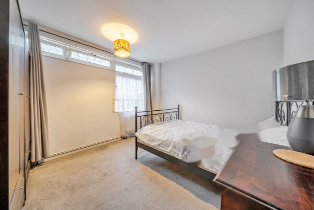 Flat in London, United Kingdom, 65 m² - picture 2