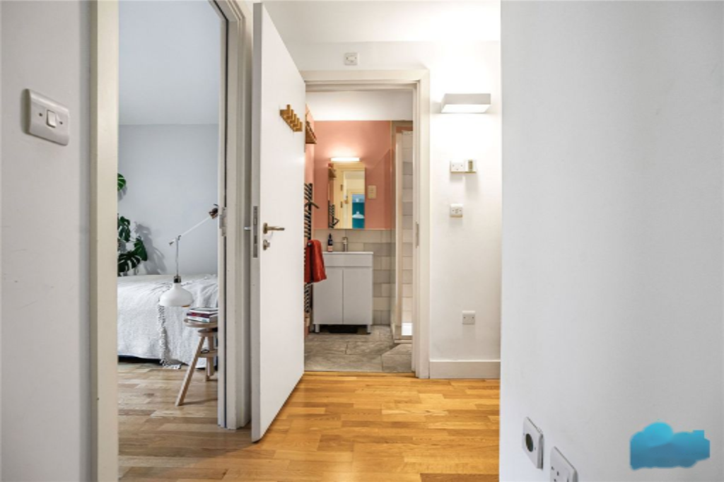 Flat in London, United Kingdom, 39 m² - picture 5