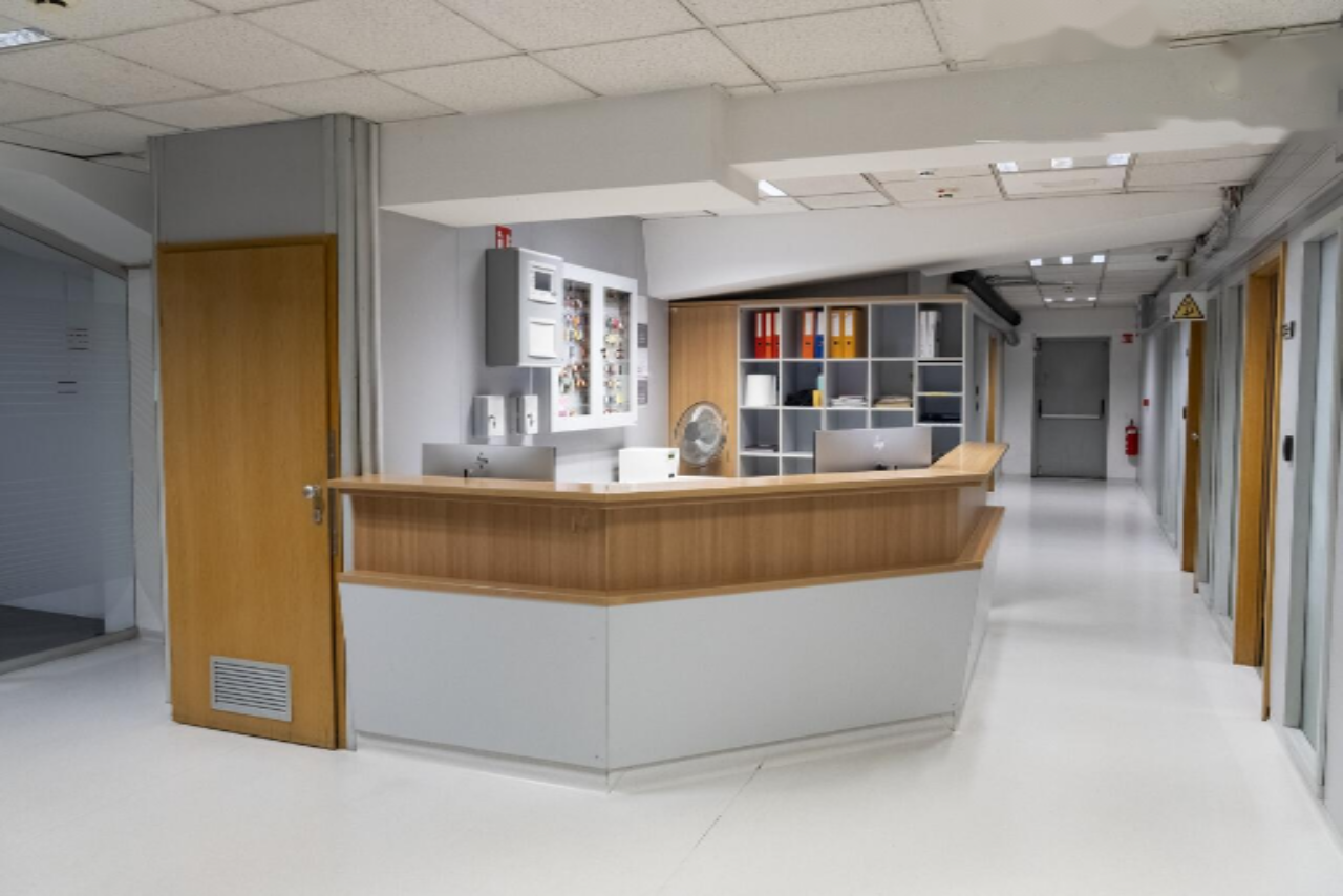 Ufficio a Lubiana, Slovenia, 2 406 m² - foto 5